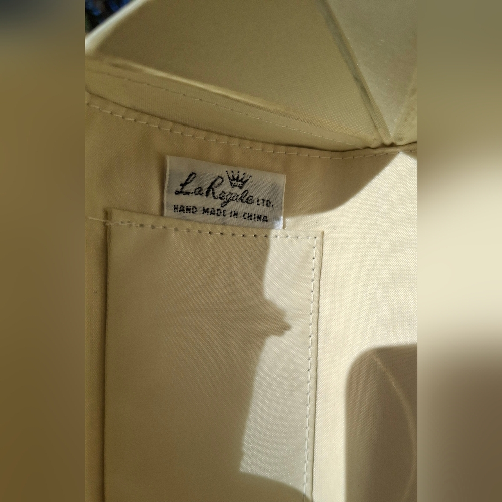 Vintage La Regale Ltd Gold Pleated Fabric Hard Shell Convertible Clutch - Picture 10 of 10
